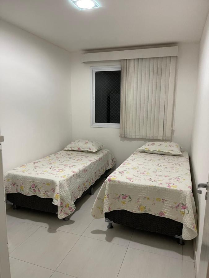 Apartamento Com Varanda E Piscina 카보프리우 외부 사진